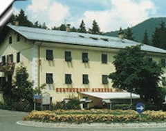 Hotel Albergo Stella (Cavalese, Italija)