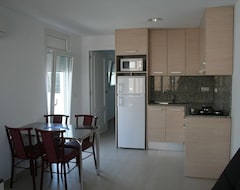 Tüm Ev/Apart Daire Little House With Terrace Apartment New Construction Ground Floor (Ampuriabrava, İspanya)