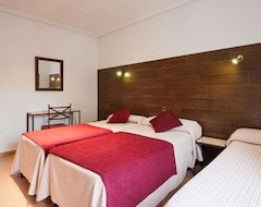 Hotel Hostal Sol (Toledo, Spain)