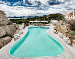 Khách sạn Grand Hotel Resort Ma&Ma - Adults Only (La Maddalena, Ý)