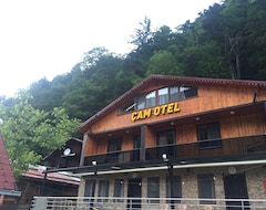 Hotelli Uzungol Cam (Uzungöl, Turkki)