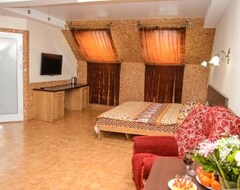 Erunin Hotels Group, Tolstogo 77 (Novosibirsk, Russia)