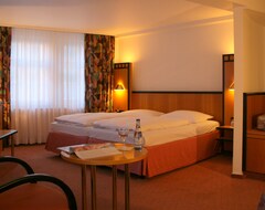 Khách sạn Hotel Schere (Northeim, Đức)
