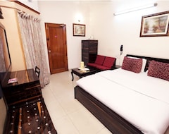 Hotel White Palace (Chandigarh, India)