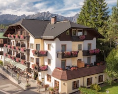 Khách sạn Hotel Charlotte (Seefeld, Áo)