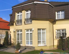 Otel Villa Olivia (Prag, Çek Cumhuriyeti)