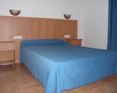 Hotel Apartamentos Maracay (Roquetas de Mar, España)