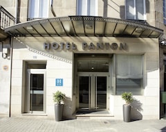Hotel Panton (Vigo, Spain)