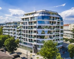 Toàn bộ căn nhà/căn hộ Super Central Luxury Apartments (Burgas, Bun-ga-ri)