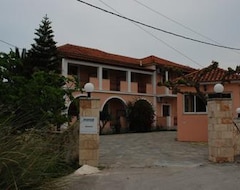 Hotel Antonio Studios (Alikanas, Greece)