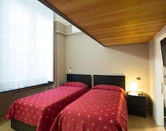Hotelli Helvetia Suite (Genova, Italia)