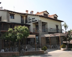 Apart Otel Apart-Hotel Selva Nevada (Cabra de Mora, İspanya)
