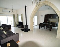 Koko talo/asunto White House Famagusta Situated Within The Ancient Castle Walls (Famagusta, Kypros)