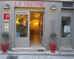 Hotel La Taverne (Uzès, France)