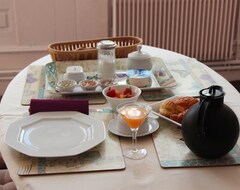 Bed & Breakfast Les Capucines (Abbeville, France)