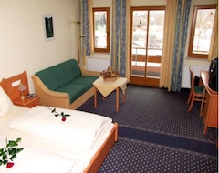 Hotelli Familienhotel Fasching (St. Georgen am Längsee, Itävalta)
