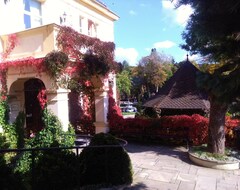 Khách sạn Kurort Agnes Willa Sanssouci-Dauc (Kudowa-Zdrój, Ba Lan)