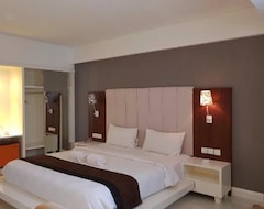 Khách sạn Grand Malebu (Makassar, Indonesia)