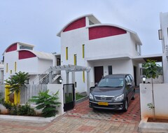 Ags Holiday Resorts (Yelagiri, India)
