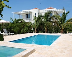 Hotel Villa Esencia (Providenciales, Otoci Turks i Caicos)
