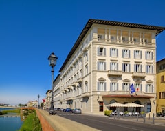 Hotel The St. Regis Florence (Florence, Italy)