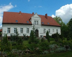 Nhà trọ Miodowy Dwór (Swidwin, Ba Lan)