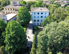 Hotelli Villa Montarioso (Monteriggioni, Italia)