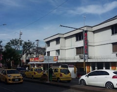 Otel Invico (Pereira, Kolombiya)
