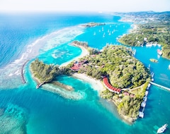 Resort/Odmaralište Fantasy Island Beach Resort (Roatan, Honduras)
