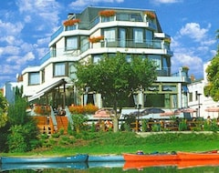 Khách sạn Hotel Wakenitzblick (Luebeck, Đức)