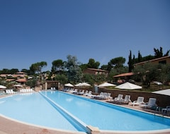 Resort Il Borgo Centro Vacanze (Guardistallo, İtalya)