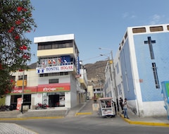 Pensión HOSTAL HOGAR 3 Estrellas - CHEPEN (Chepén, Perú)