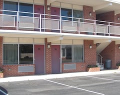 Khách sạn Coach House Inn (Edenton, Hoa Kỳ)