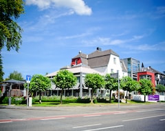 Khách sạn Hotel Rosenmeer (Monchengladbach, Đức)