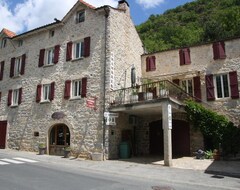 Khách sạn Les Gargouilles (Boynes, Pháp)