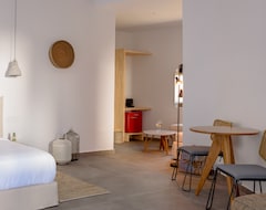 Otel Earino Suites And Villa (Akrotiri, Yunanistan)