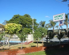 Khách sạn Aromet Motor Inn (Temora, Úc)