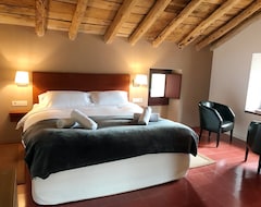 Cal Felipet Hotel Rural (Puigcerdà, Spain)