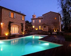 Căn hộ có phục vụ Castello Di Granarola - Dimora Storica, Suites E Appartamenti (Gradara, Ý)