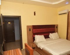 Dorakings Hotel (Aba, Nijerya)