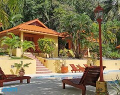 Khách sạn Hotel Ritmo Tropical (Santa Teresa, Costa Rica)