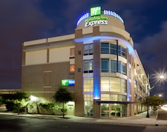 Hotelli Holiday Inn Express Hotel & Suites San Antonio - Rivercenter Area, An Ihg Hotel (San Antonio, Amerikan Yhdysvallat)