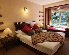 The Pinewood, Nainital by Leisure Hotels (Nainital, Indien)
