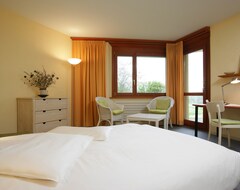 Hotelli Ecohotel L'Aubier (Montézillon, Sveitsi)