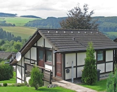 Otel Lovely House In An Ideal Location In The Sauerland With Garden And Terrace (Meschede, Almanya)