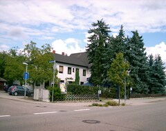 Khách sạn Blautannen (Altlußheim, Đức)