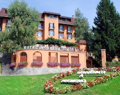 Hotel Moderno (Premeno, Italy)