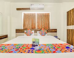 FabHotel Atithi Service Apartment Baner (Pune, Indien)