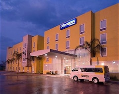 Hotel City Express Tepotzotlán (Tepotzotlan, Mexico)
