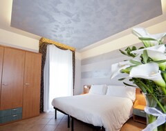 hotel Villa Rosa (Sirmione, Italy)